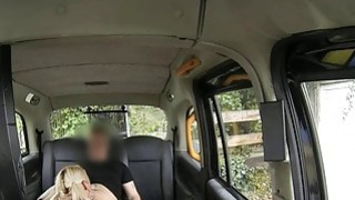 Amateur blond babe pounded by nasty driver in the taxi Thumbnail